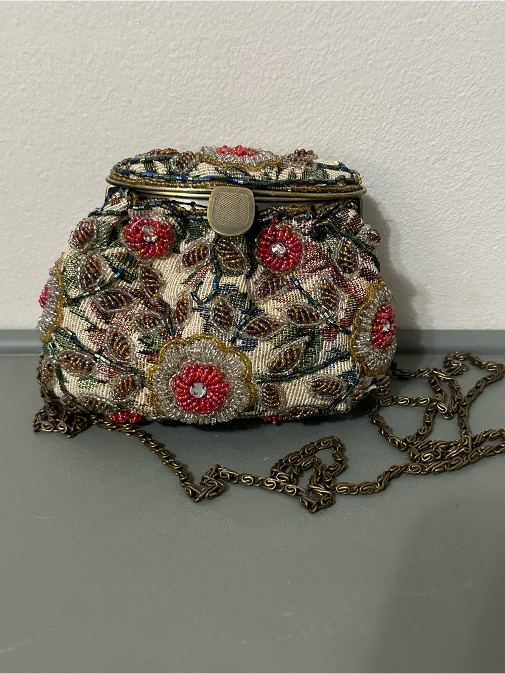 Vintage Beaded Floral Bag in Multi-Color